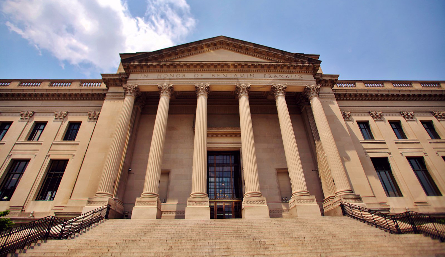 The Franklin Institute Building from outside