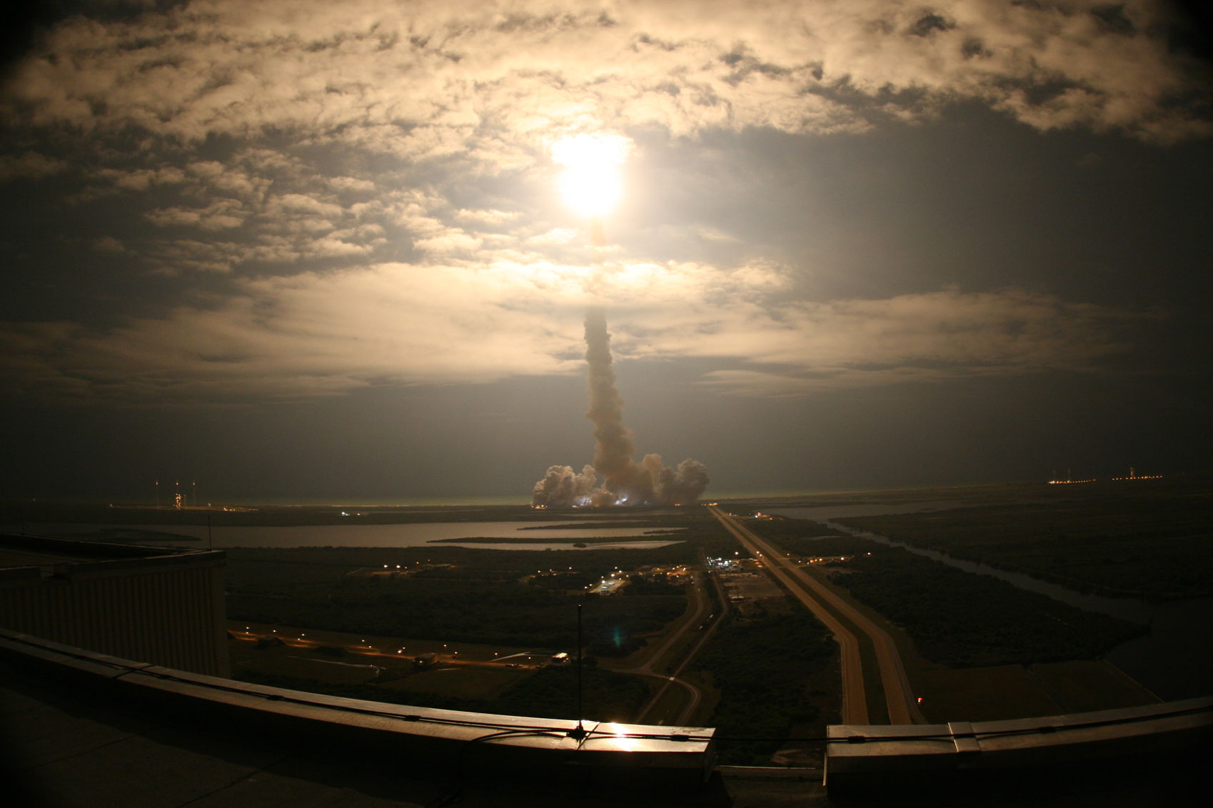 launch of Falcon Heavy shuttle