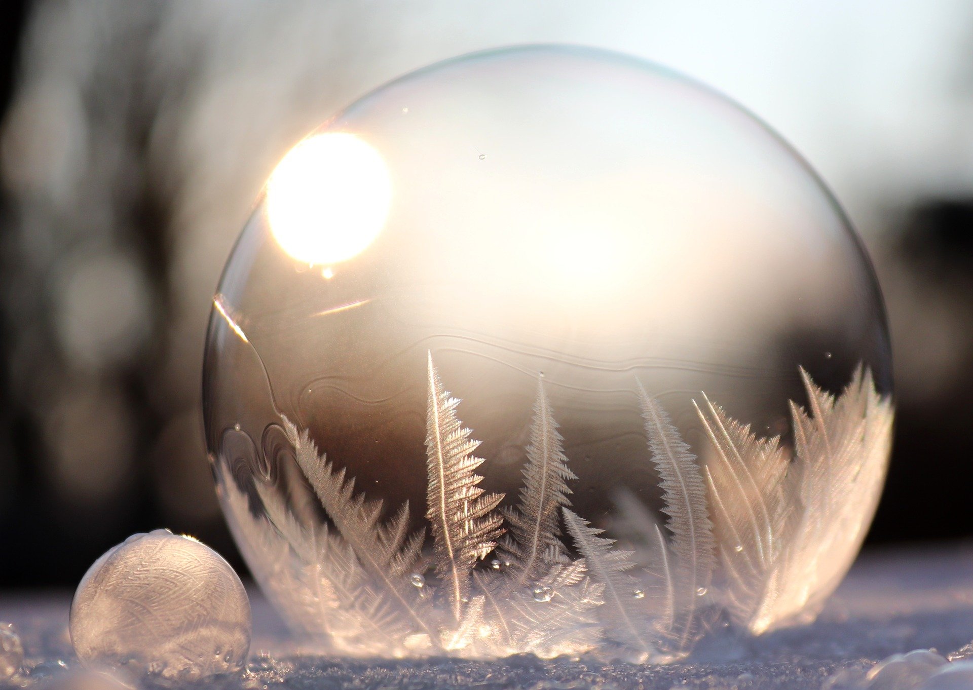 ice-soap-bubble