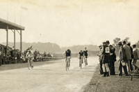 Bicycle Heroes