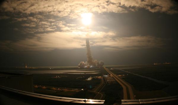 launch of Falcon Heavy shuttle