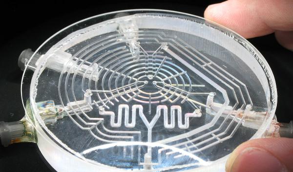 closeup of microfluidic palette