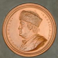 Nini Medallion